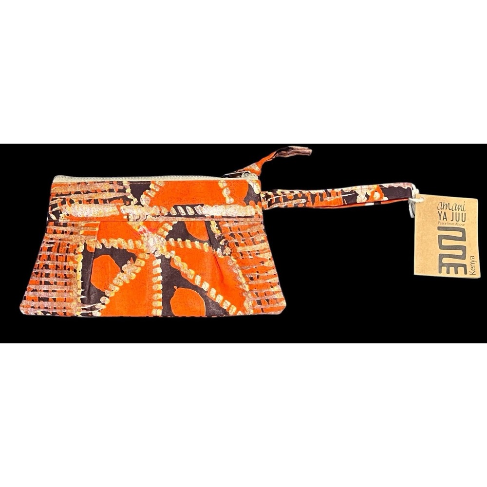 Amami Ya Juu Kenya Monrovia Wristlet